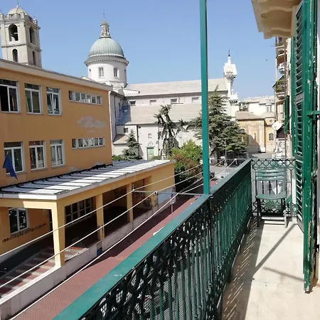 Savona, Due Passi Dalla Darsena, Grazioso Trilocale * Savona